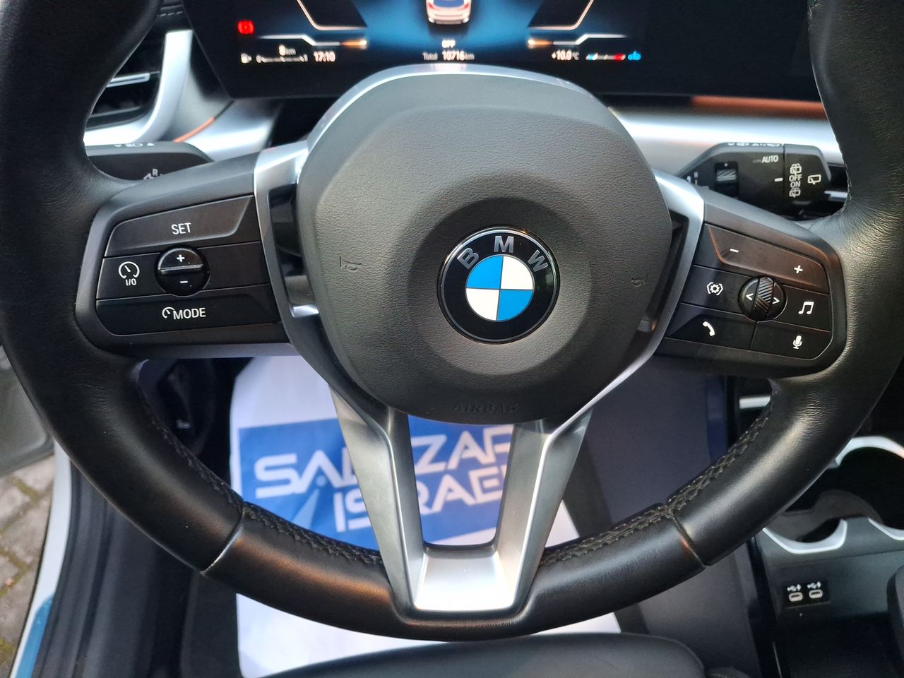 BMW - 25