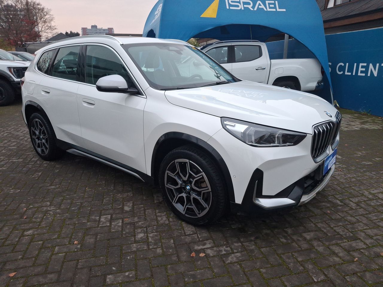 BMW - 1