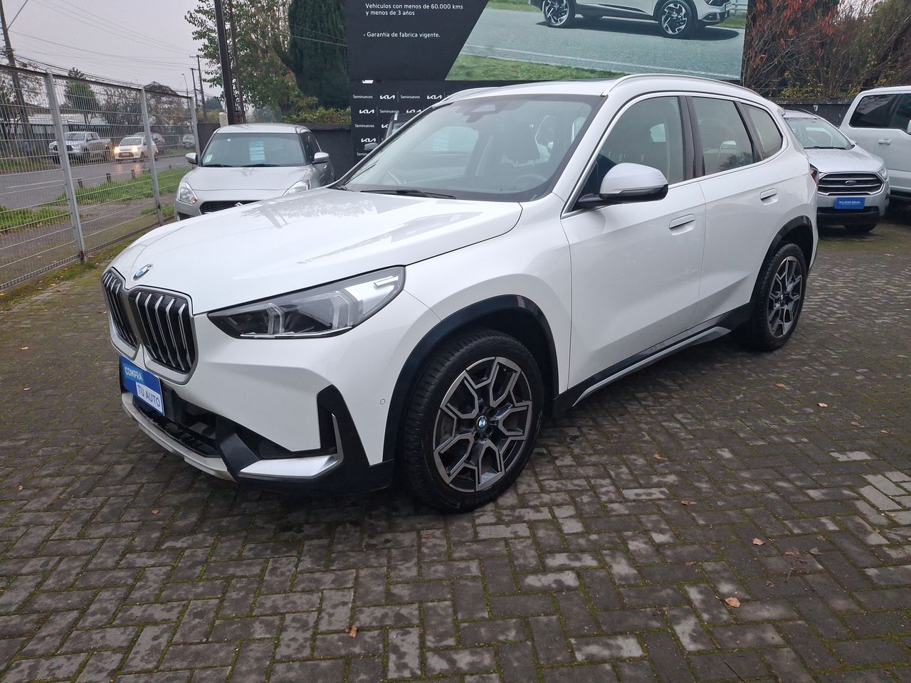 BMW - 3