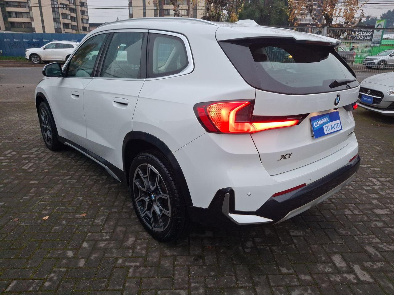 BMW - 5
