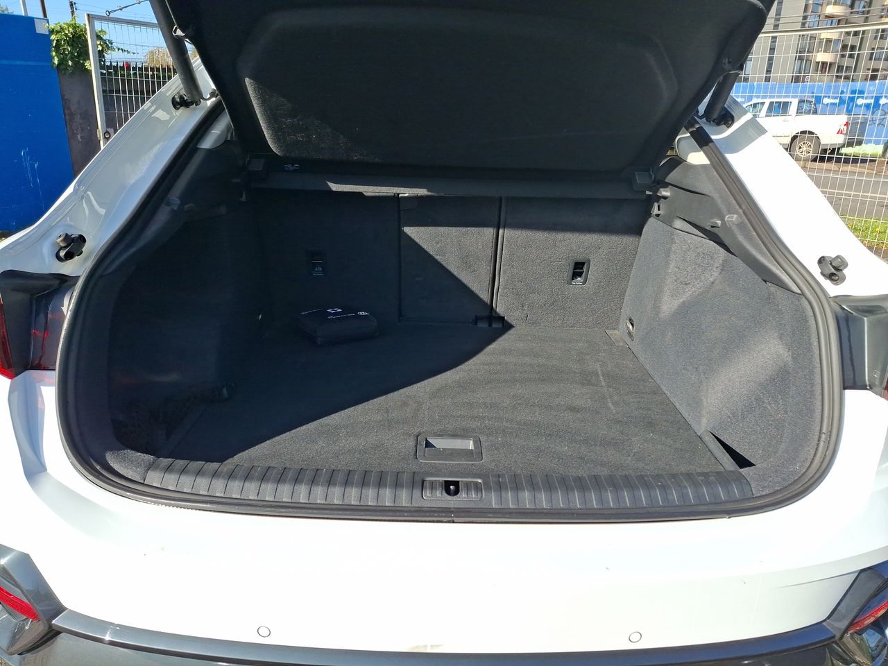 AUDI - 20