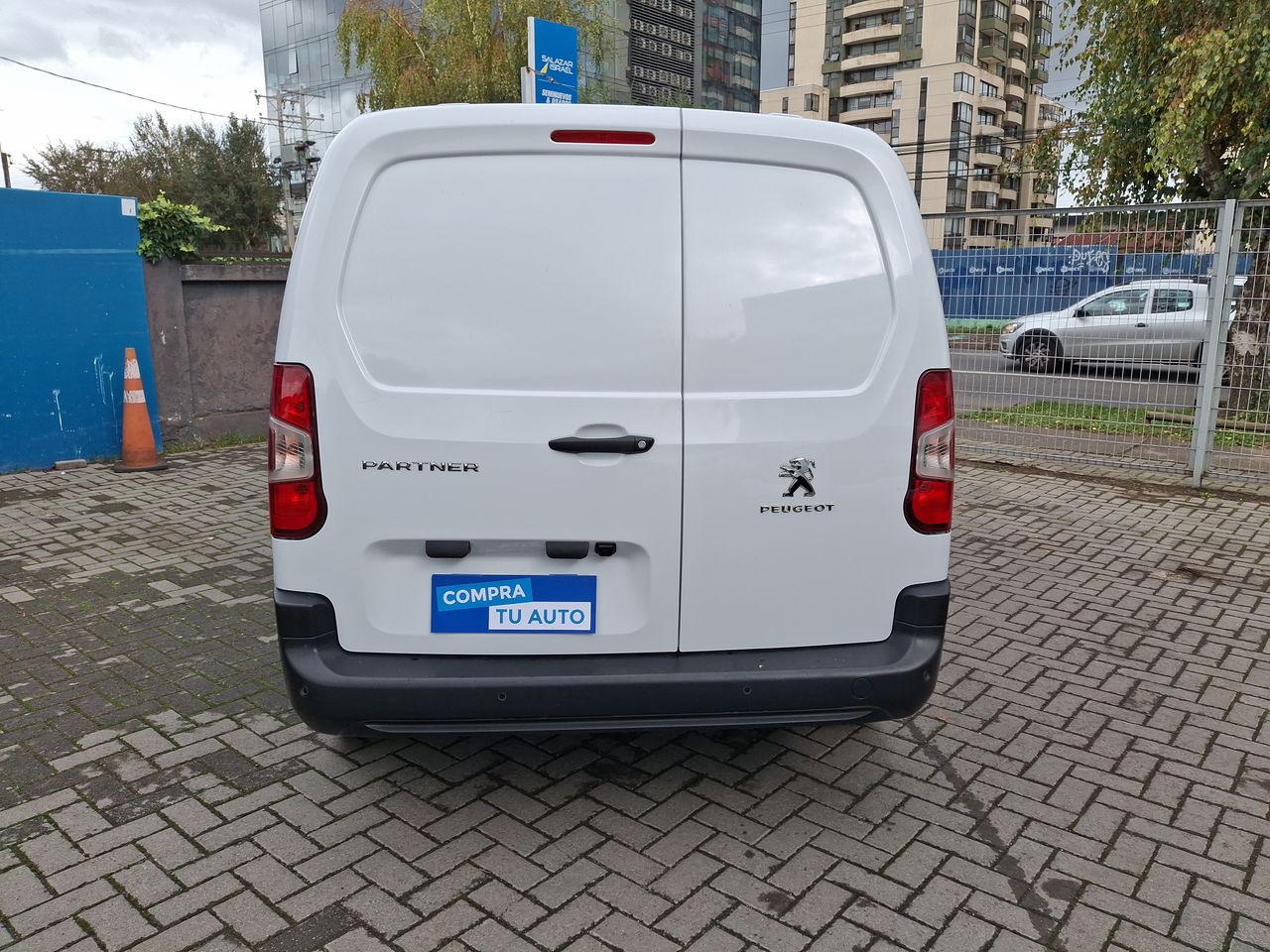 PEUGEOT - 6