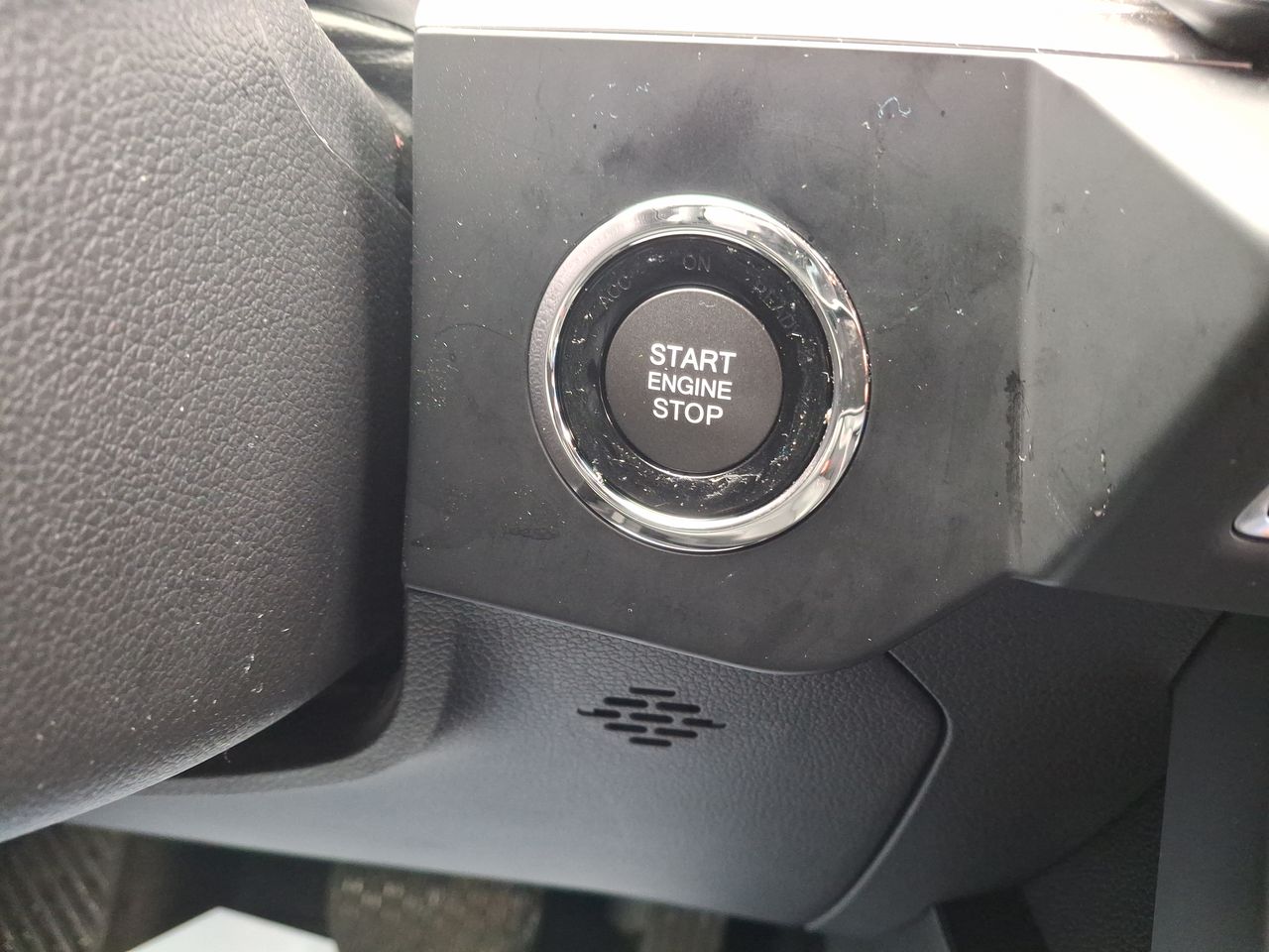 SSANGYONG - 35