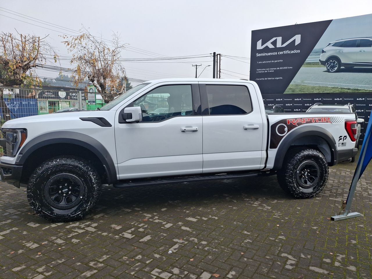 FORD - 4