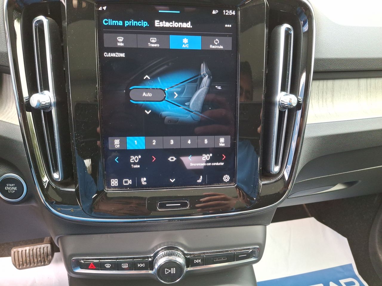VOLVO - 30