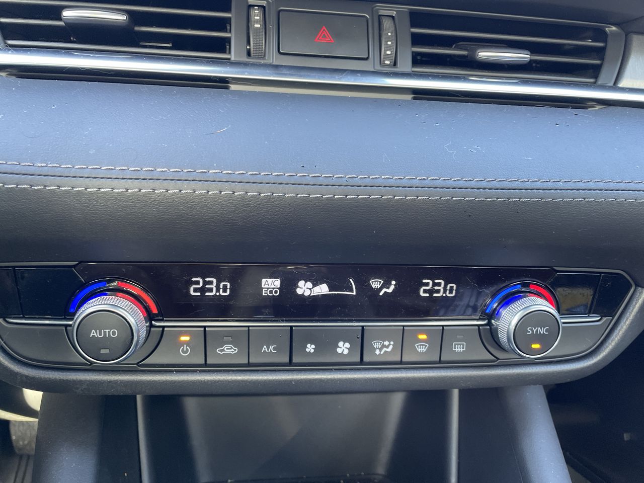 MAZDA - 28