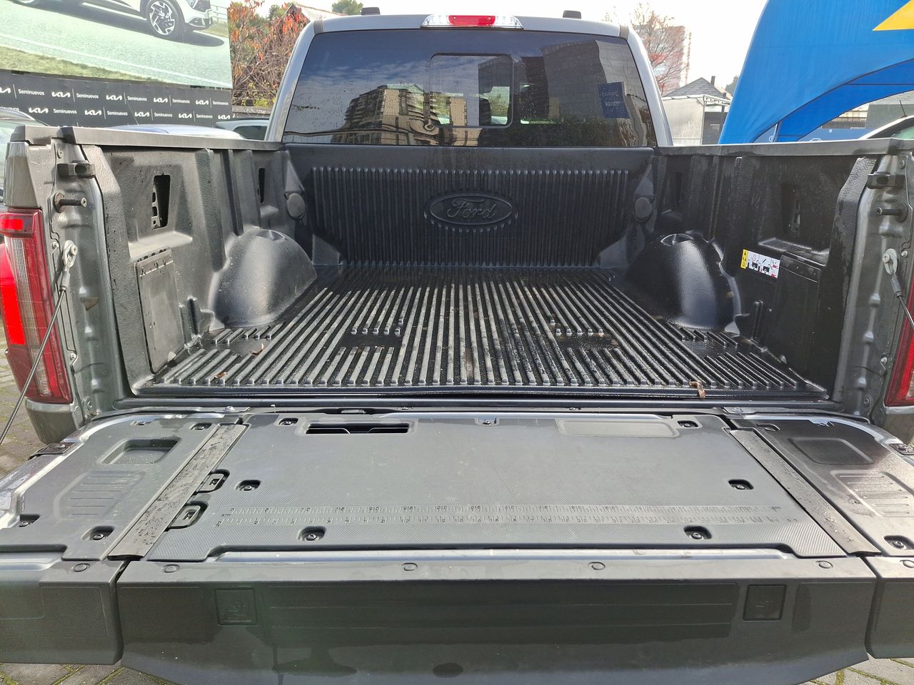 FORD - 21