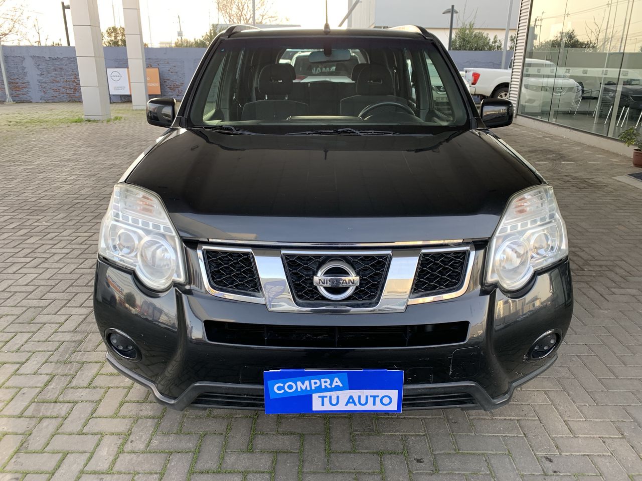 NISSAN - 2