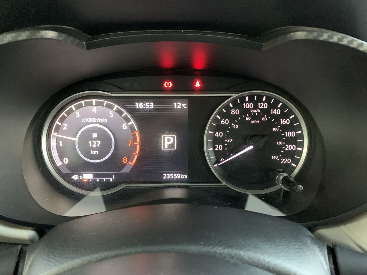 NISSAN - 27