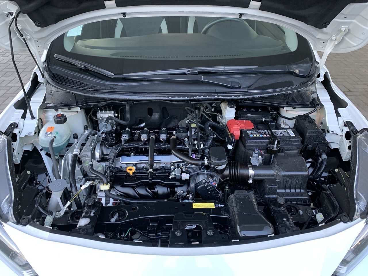 NISSAN - 18