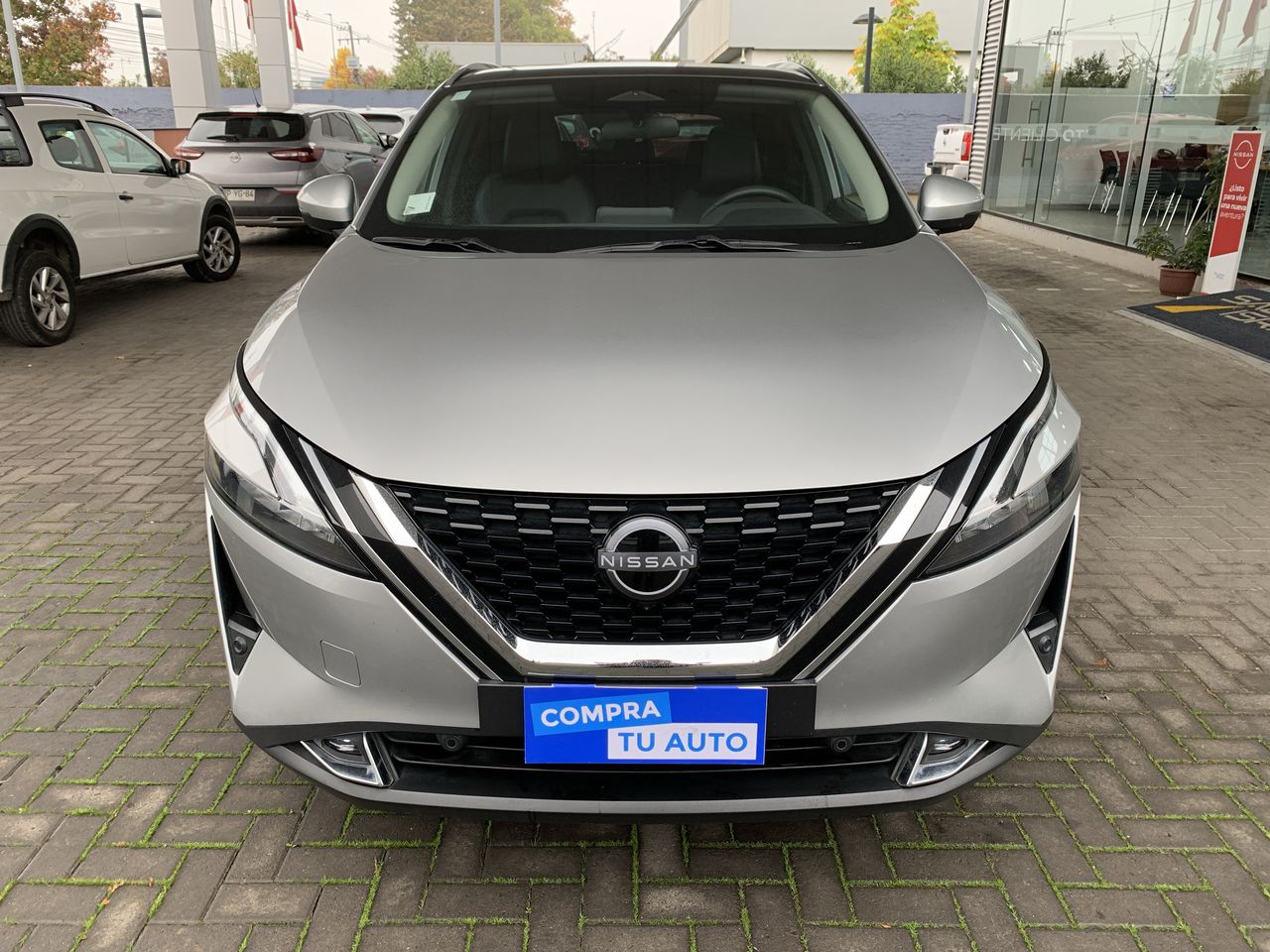 NISSAN - 2