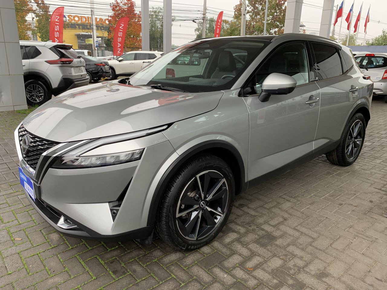 NISSAN - 3