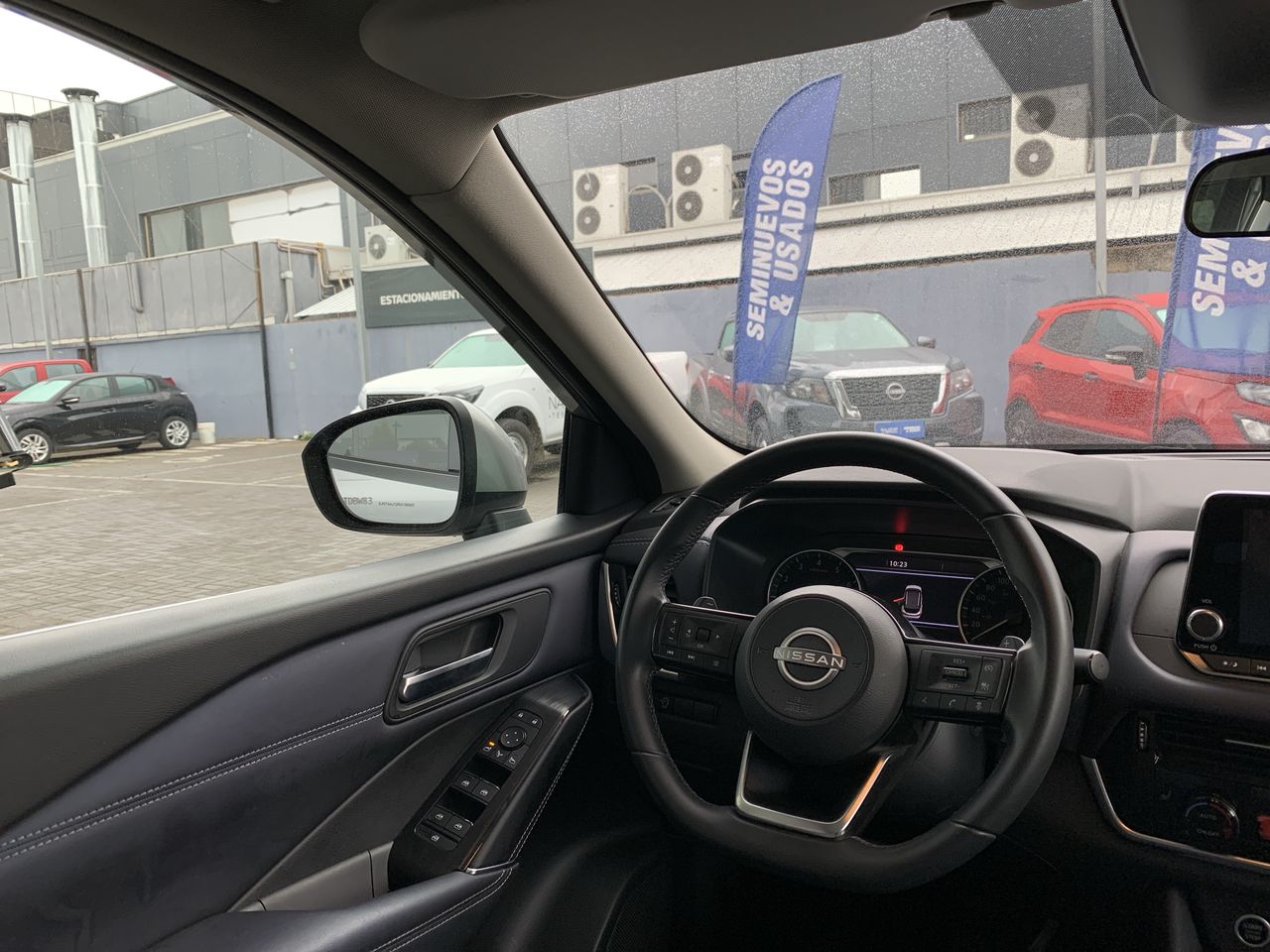 NISSAN - 16