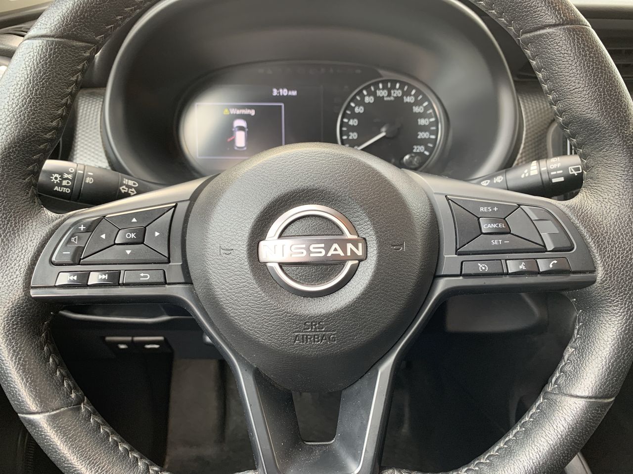 NISSAN - 26