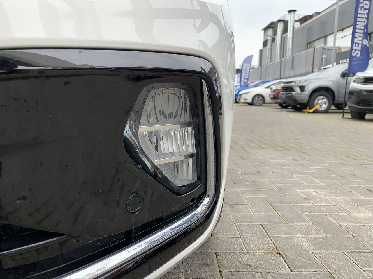 VOLKSWAGEN - 20
