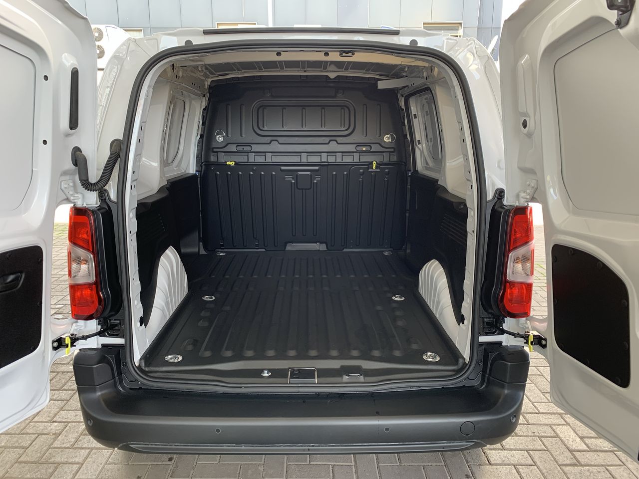 OPEL - 20