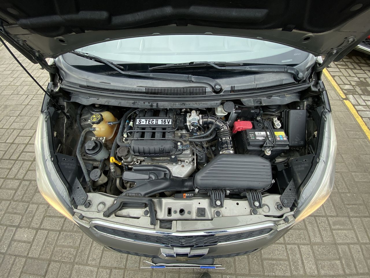 CHEVROLET - 16