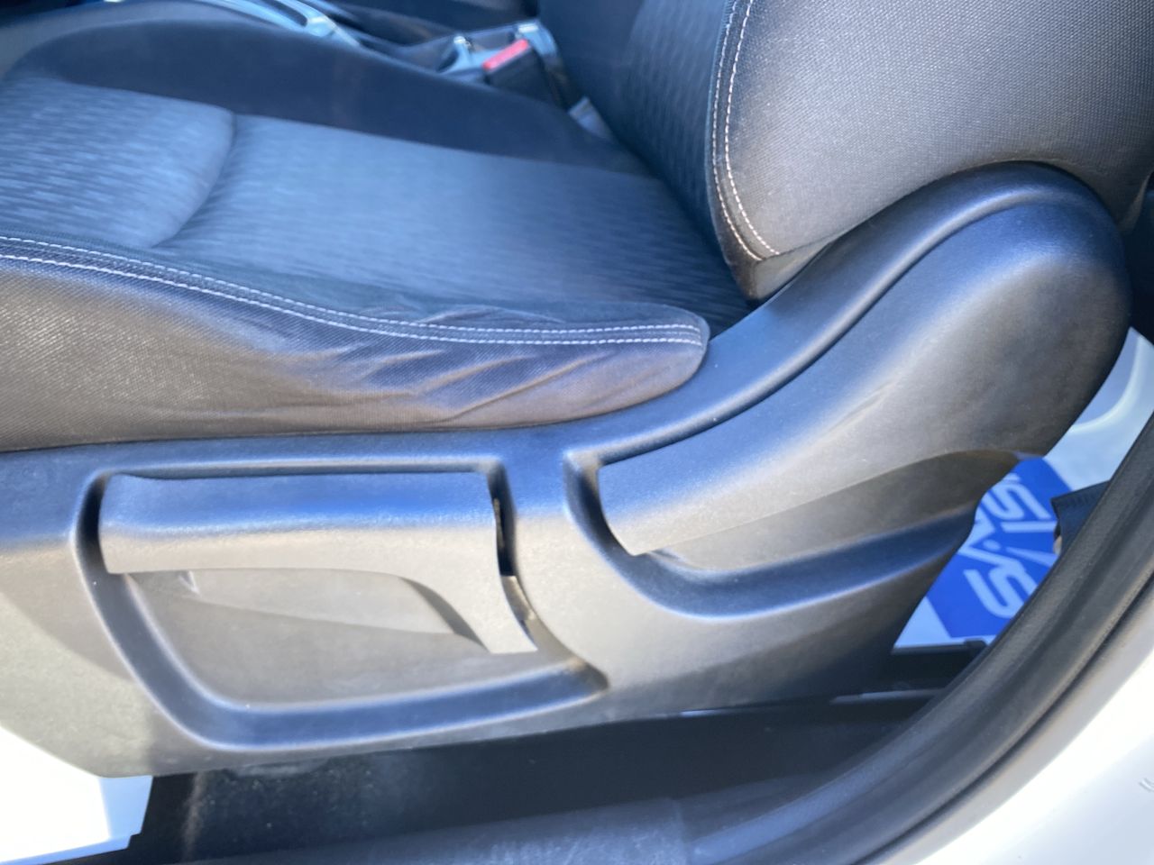 NISSAN - 21