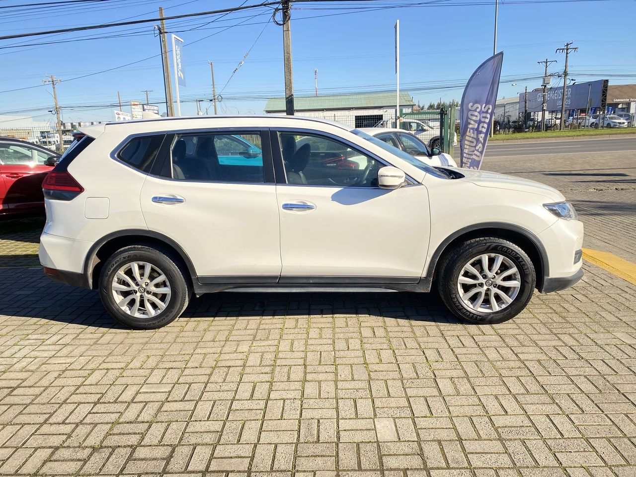 NISSAN - 8