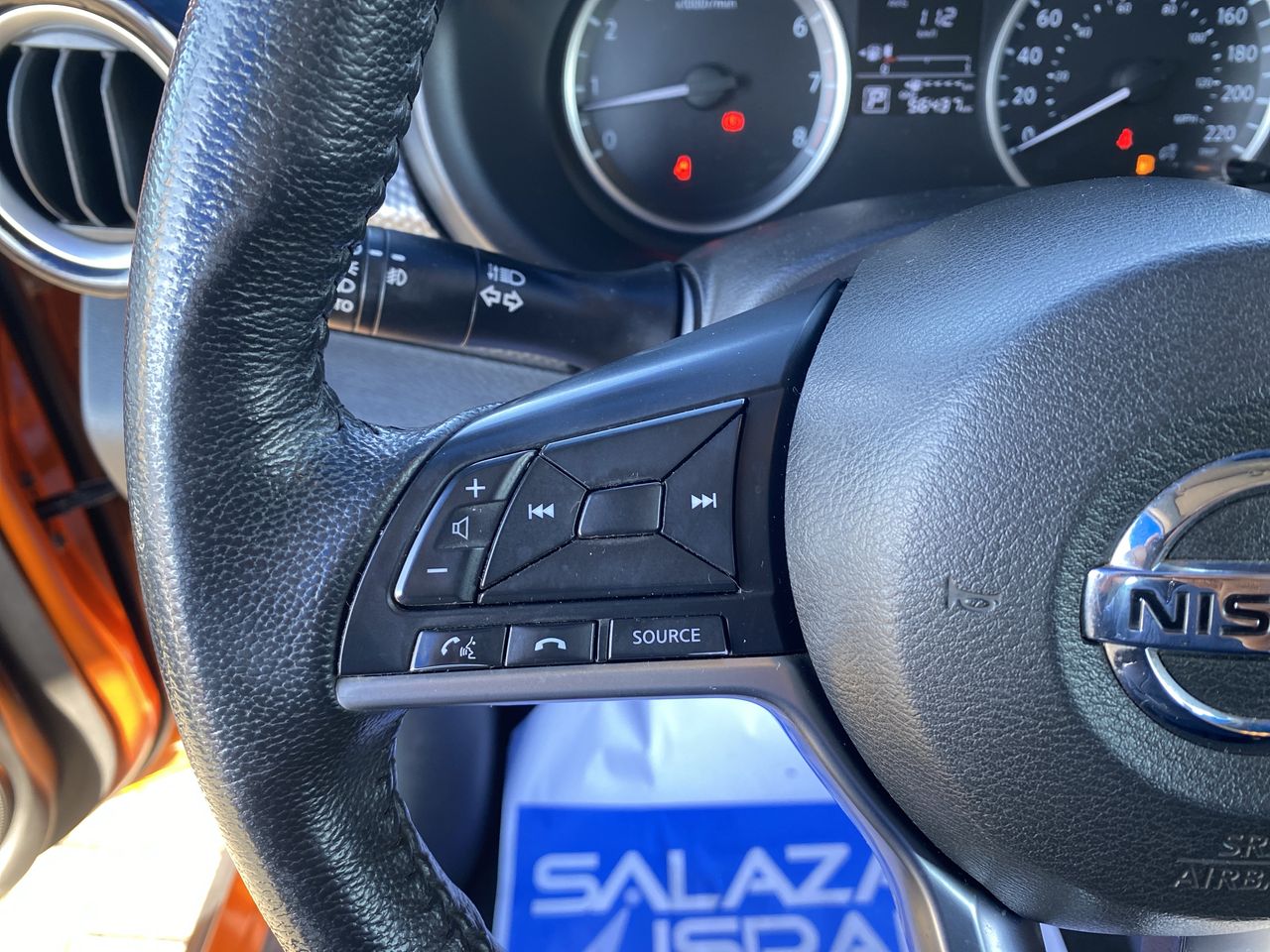 NISSAN - 25