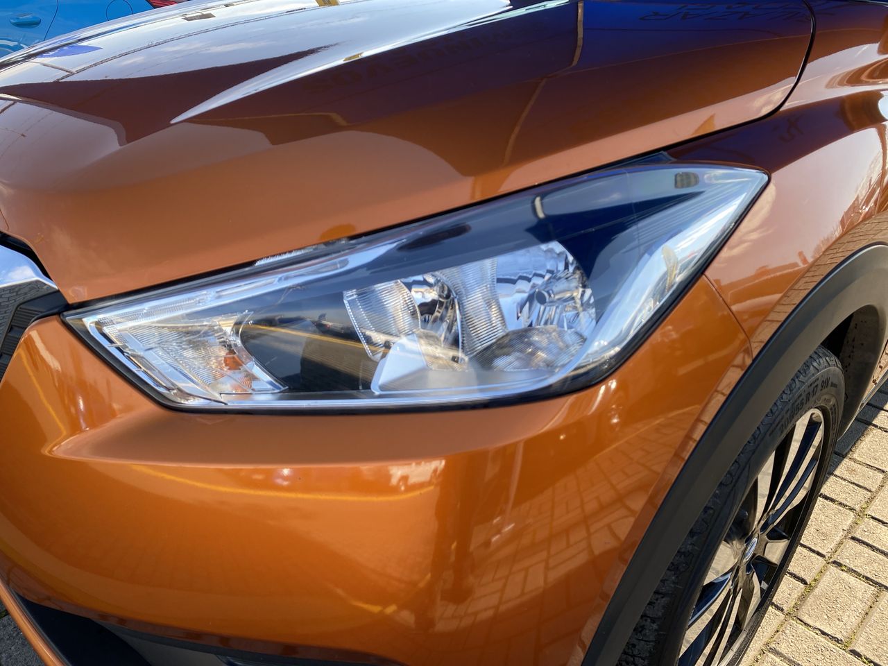 NISSAN - 17