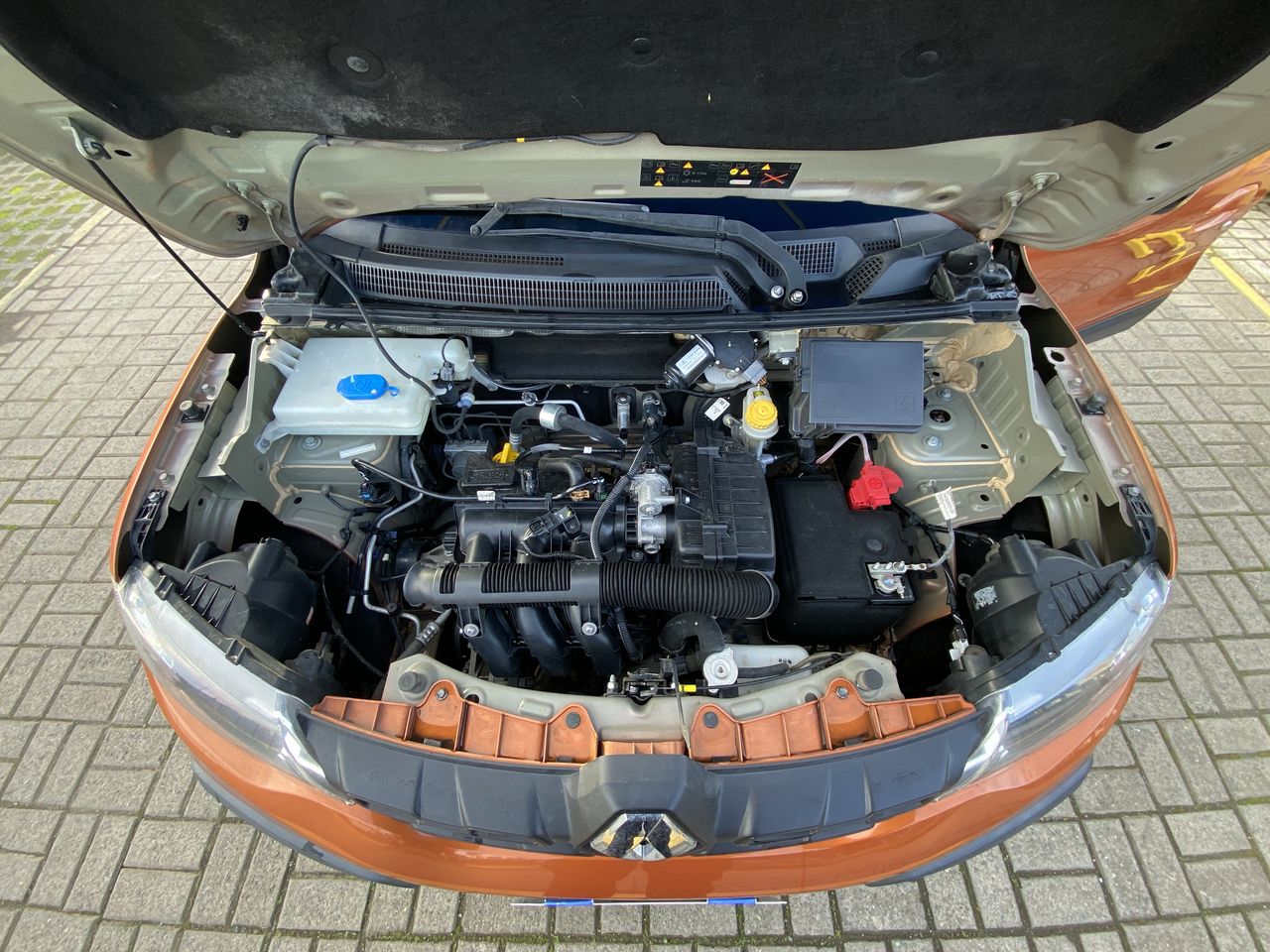 RENAULT - 16