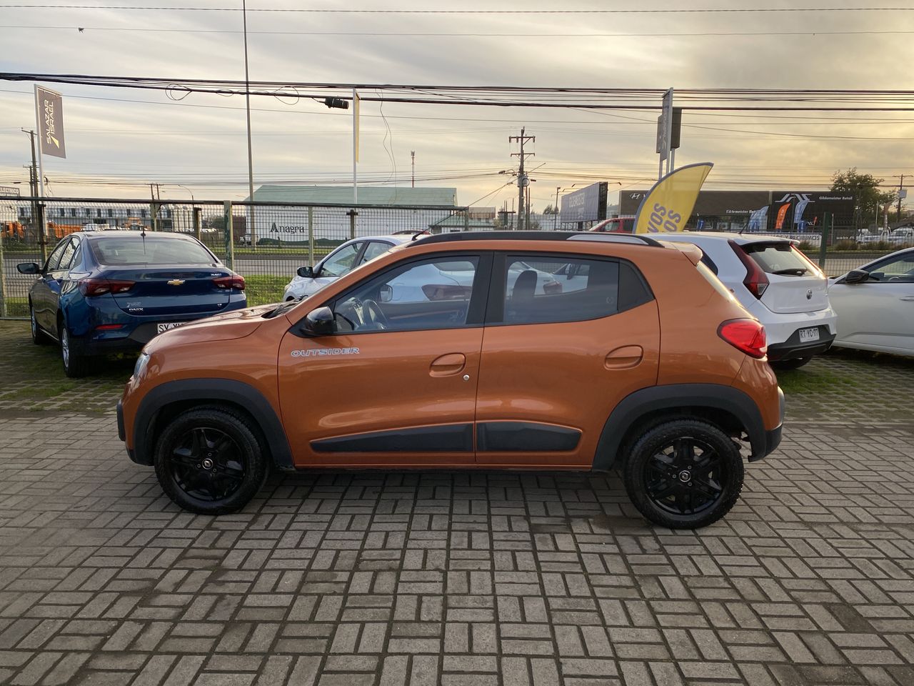 RENAULT - 4
