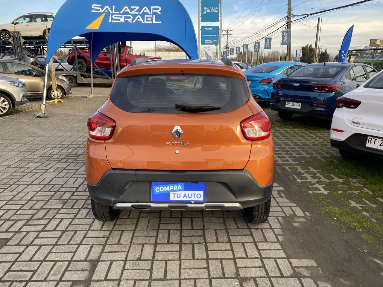 RENAULT - 6