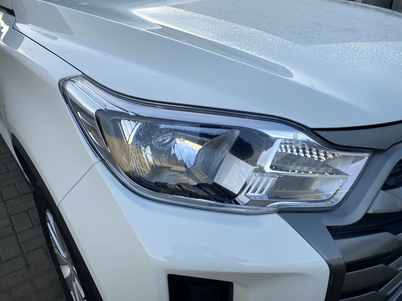 SSANGYONG - 17
