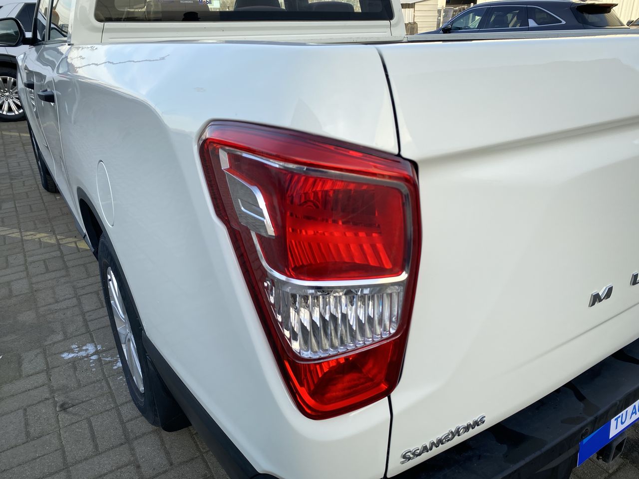 SSANGYONG - 19