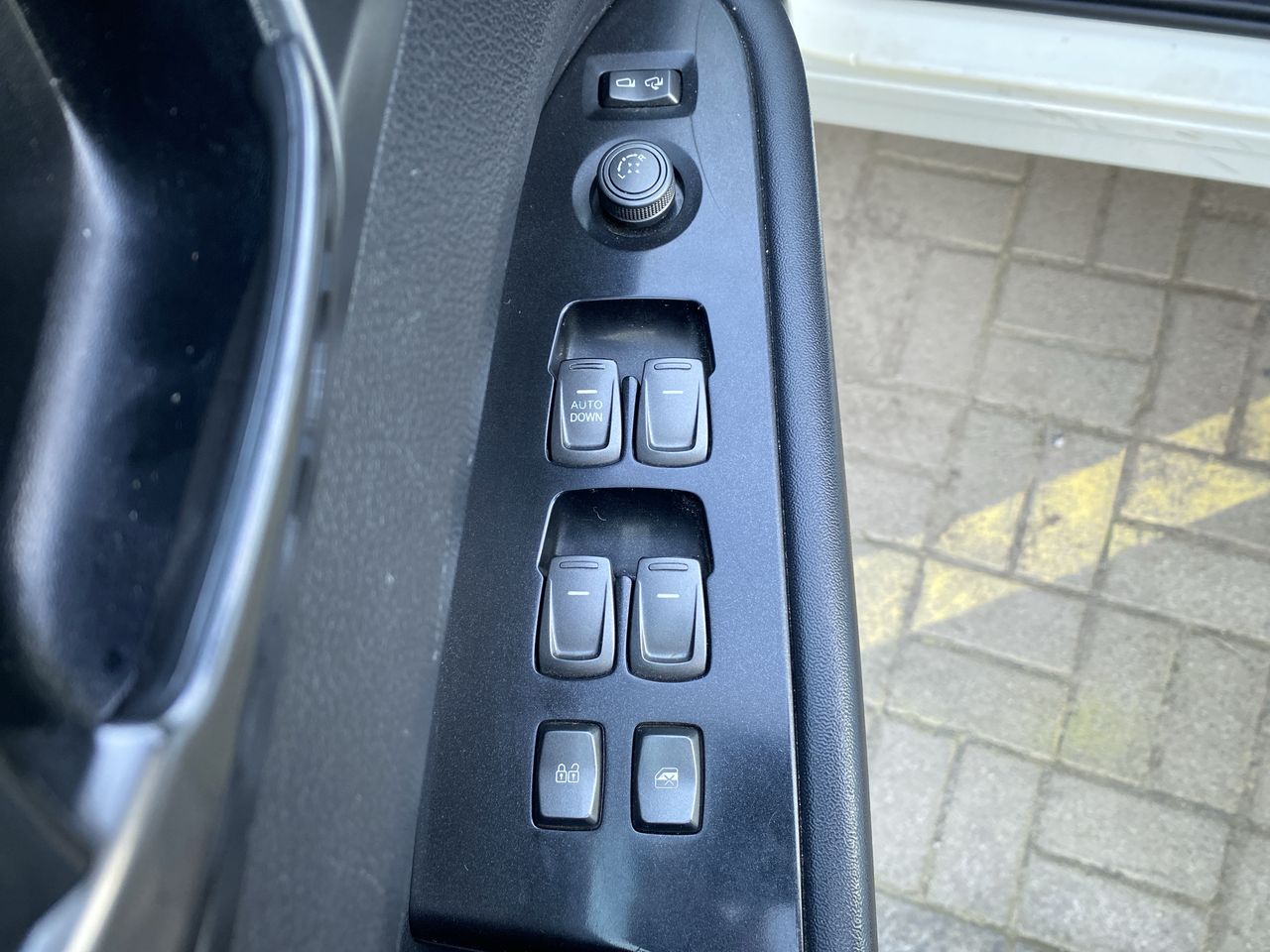 SSANGYONG - 21