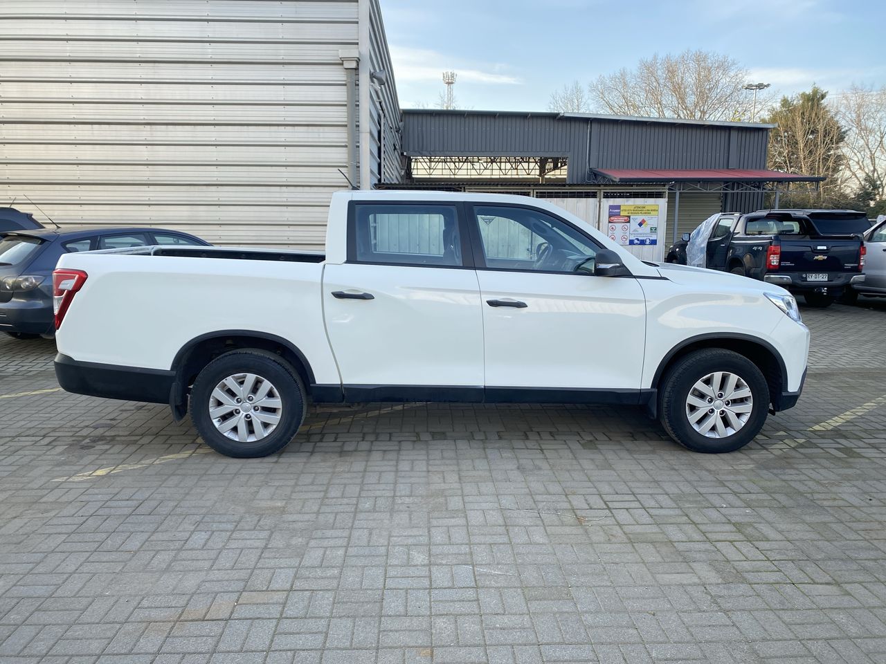 SSANGYONG - 8