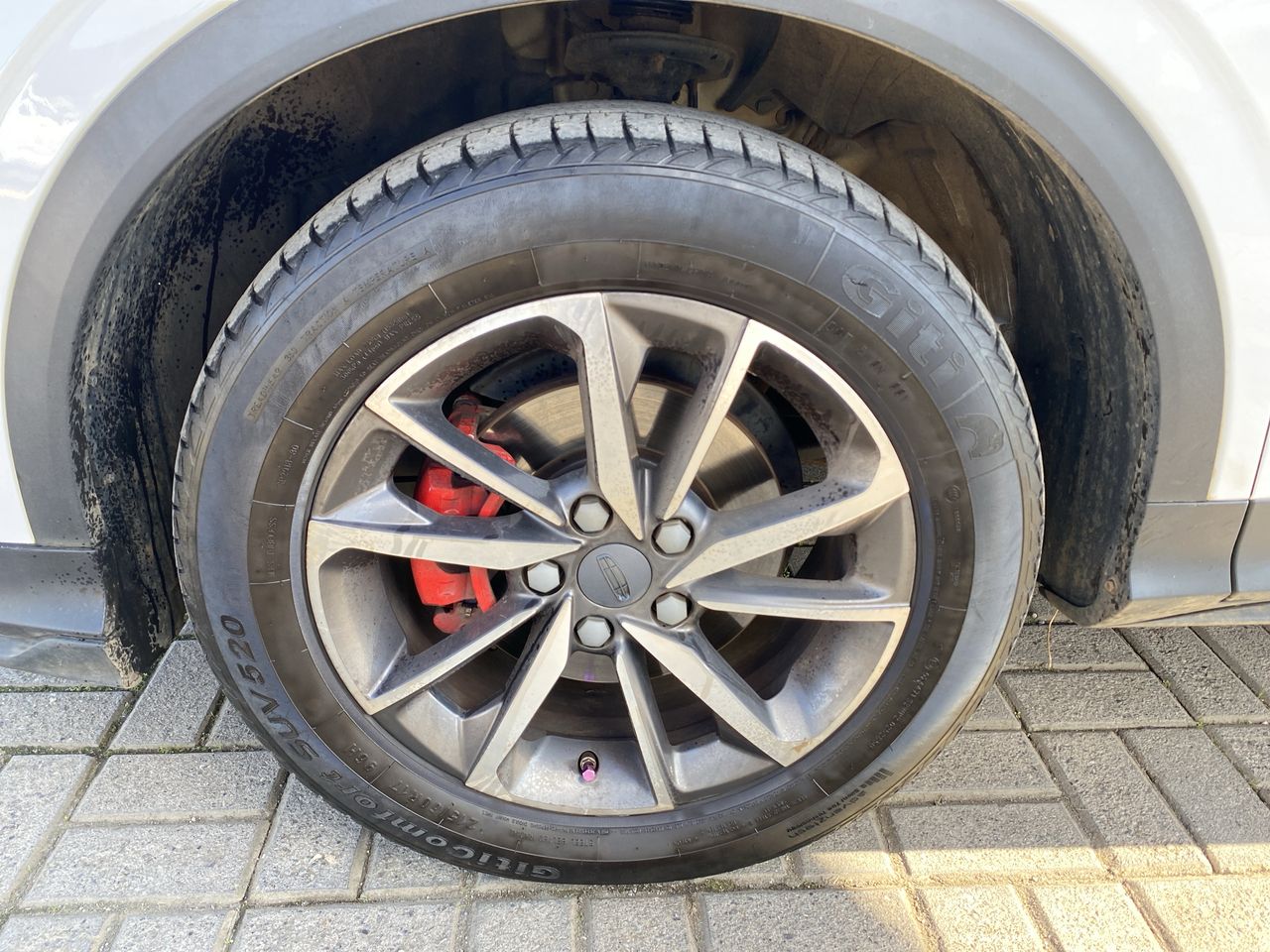 GEELY - 15