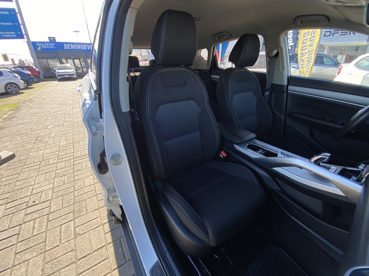 GEELY - 32
