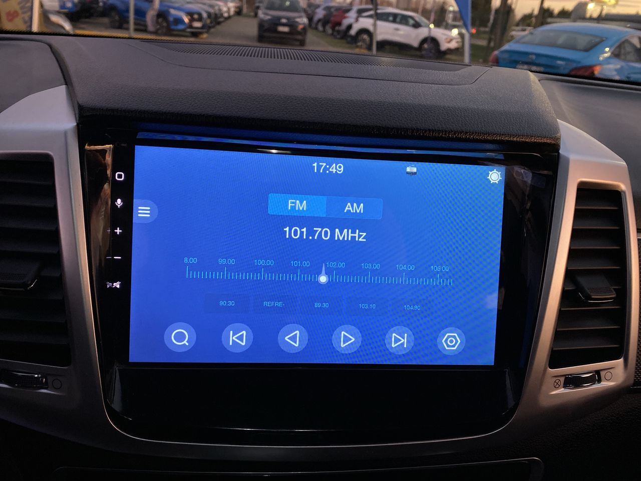 SSANGYONG - 27