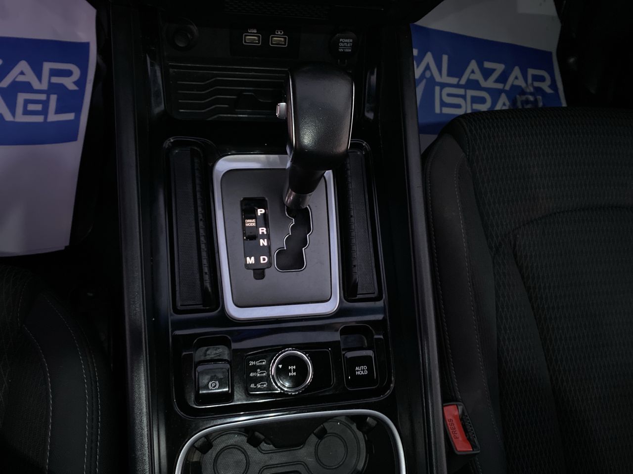 SSANGYONG - 30