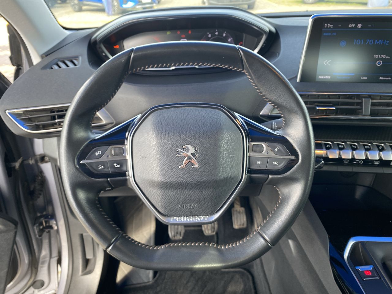 PEUGEOT - 24