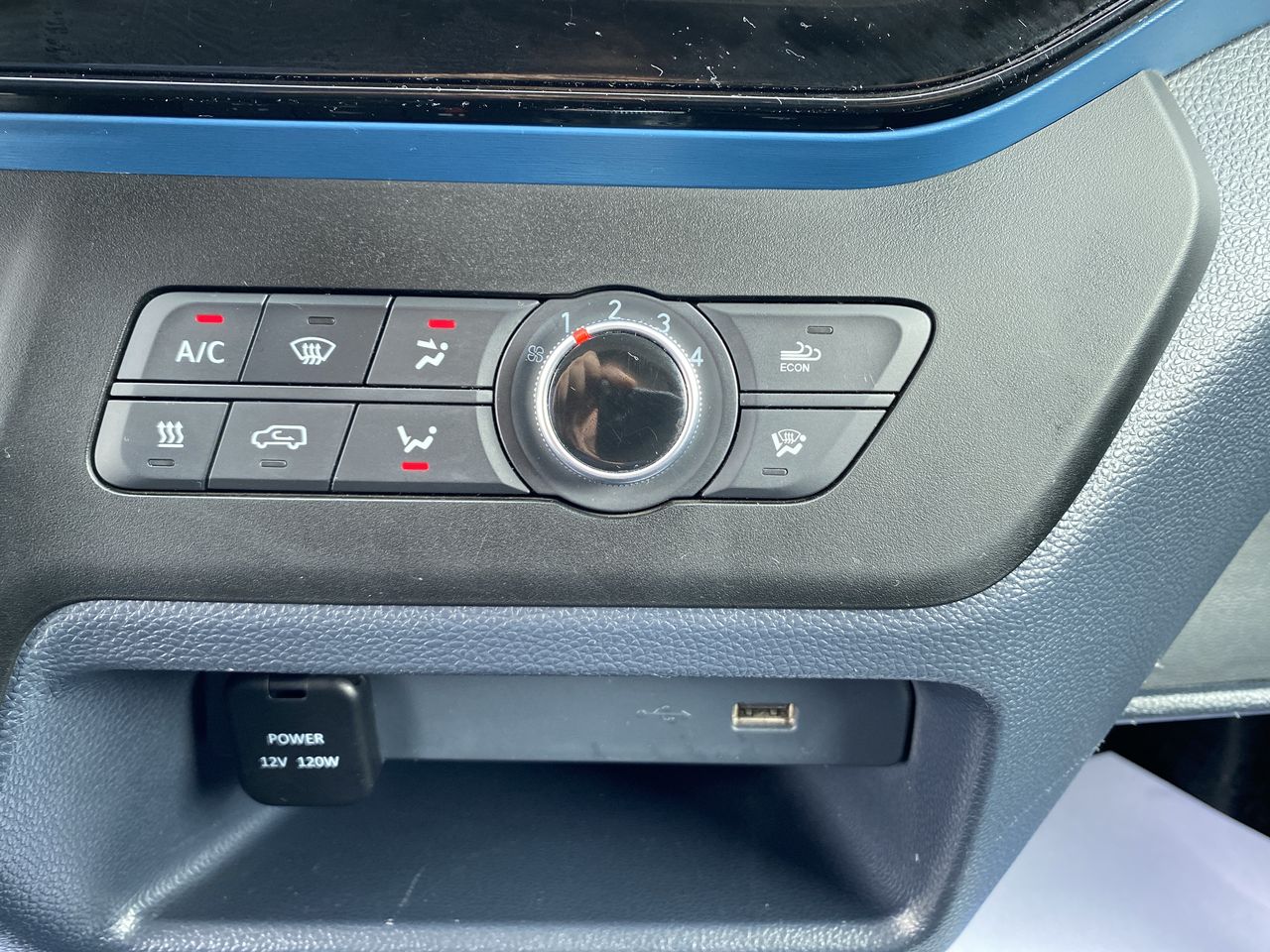 MAXUS - 29
