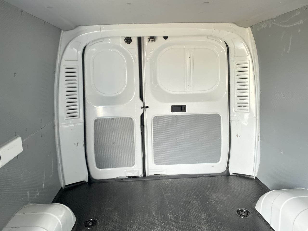 MAXUS - 12