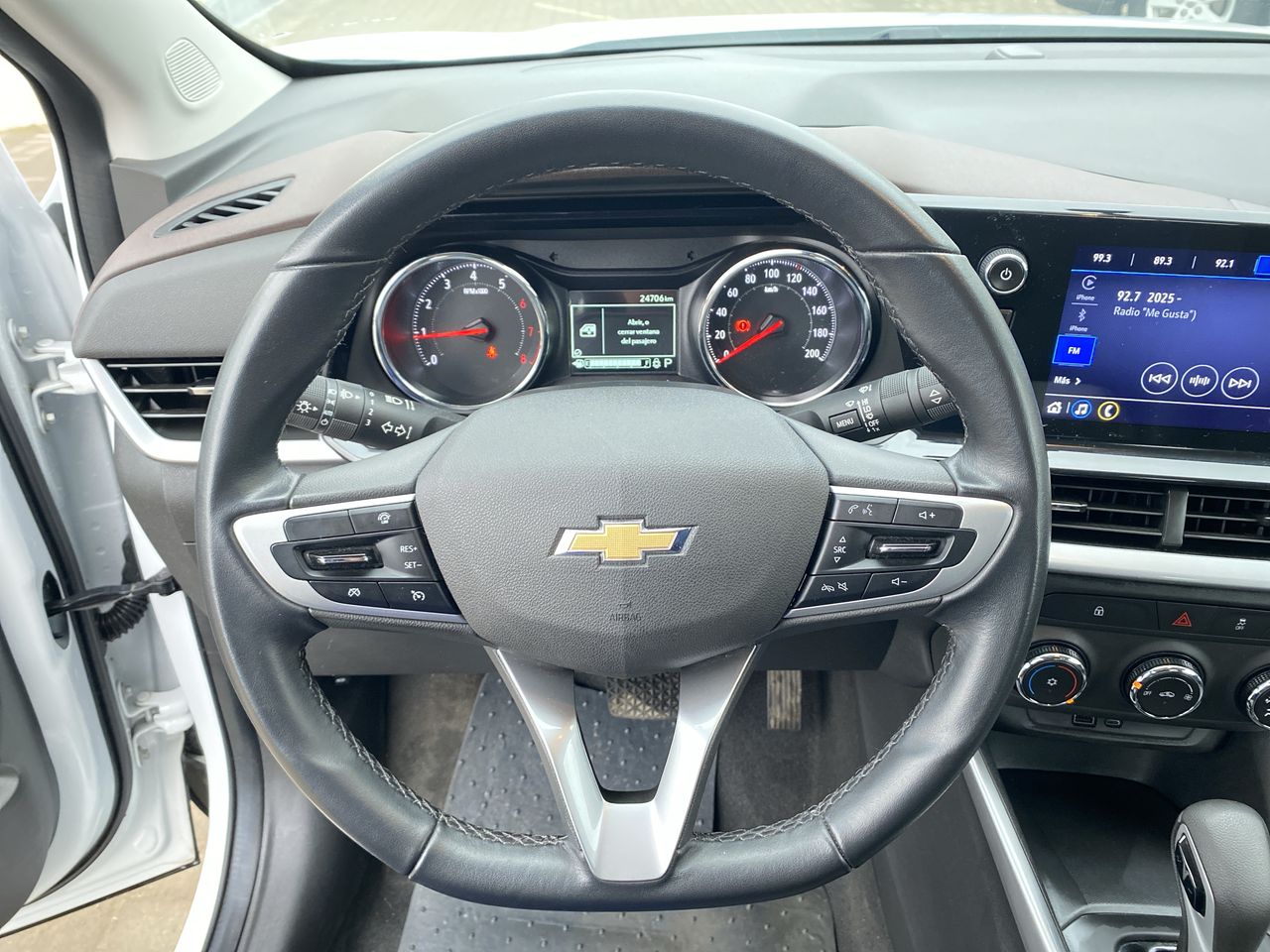 CHEVROLET - 24
