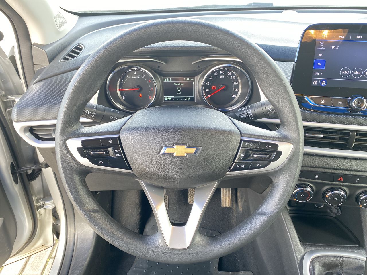 CHEVROLET - 24
