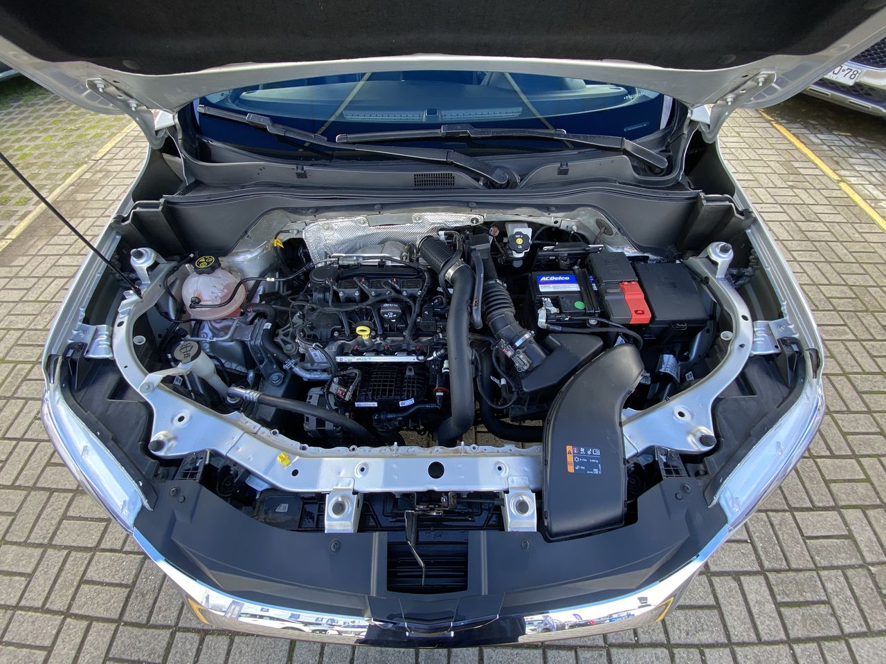 CHEVROLET - 16