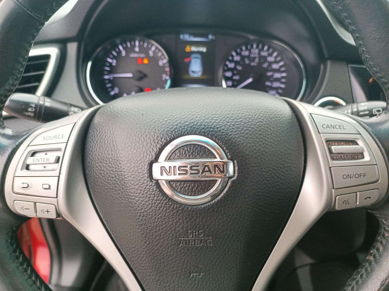 NISSAN - 27