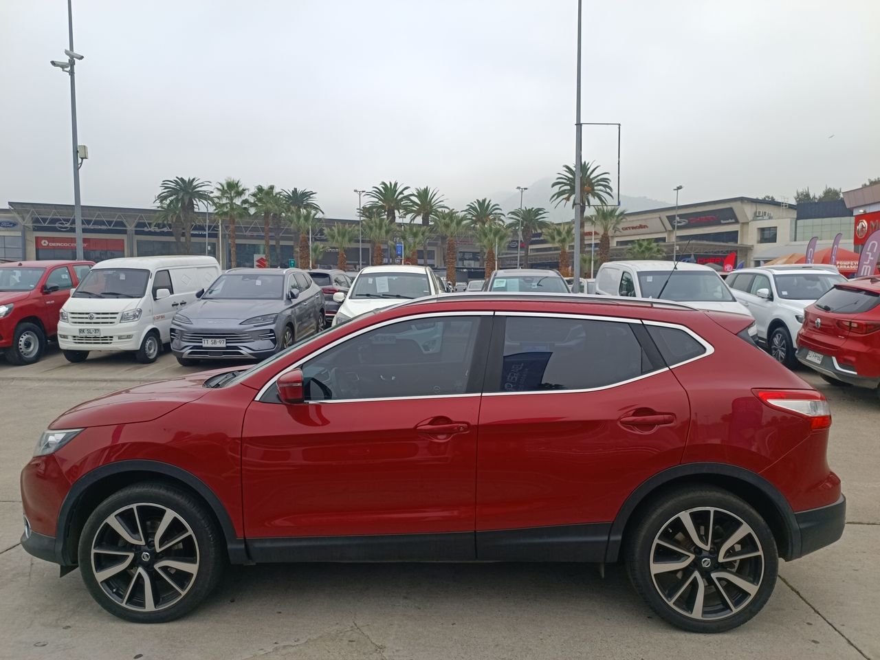 NISSAN - 4