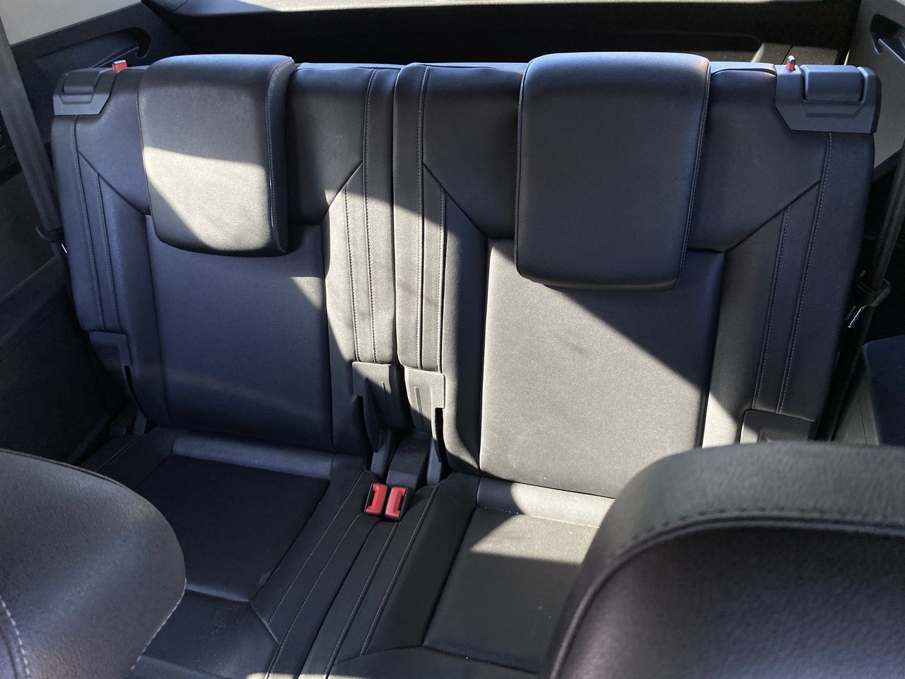 VOLKSWAGEN - 36