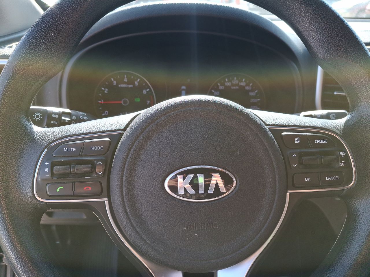 KIA - 27
