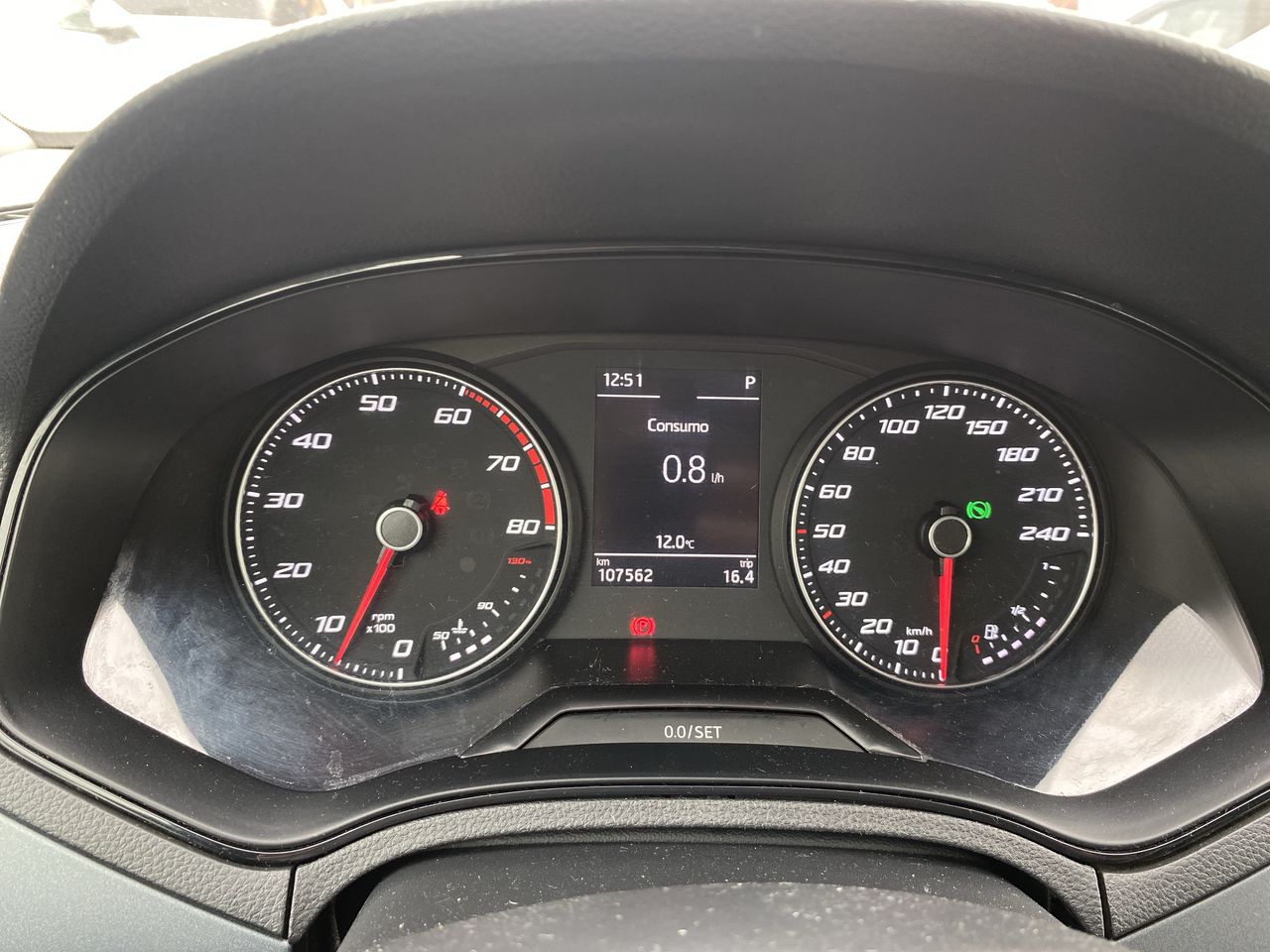 SEAT - 28