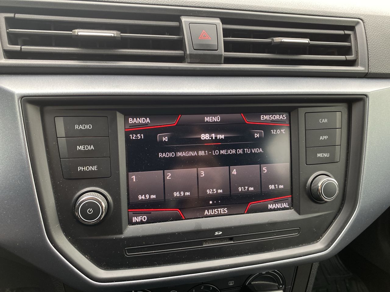 SEAT - 29