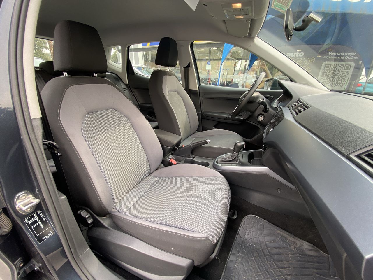 SEAT - 34