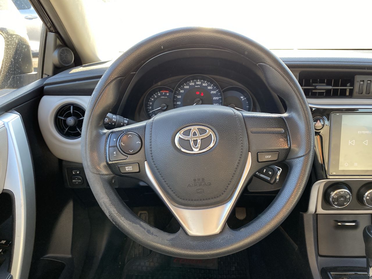 TOYOTA - 26